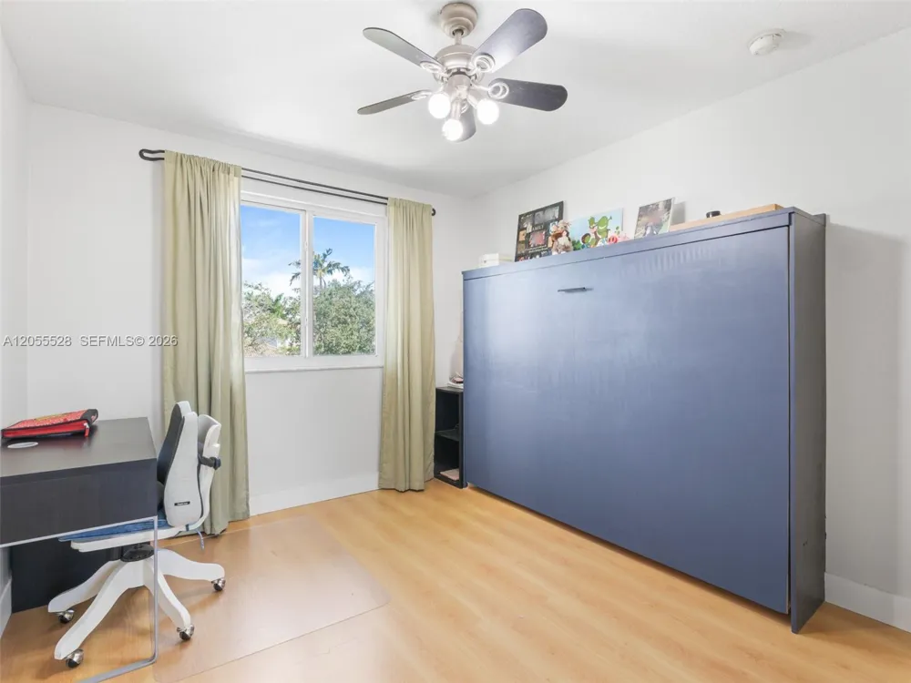 462 Fishtail Ter Weston, FL 33327