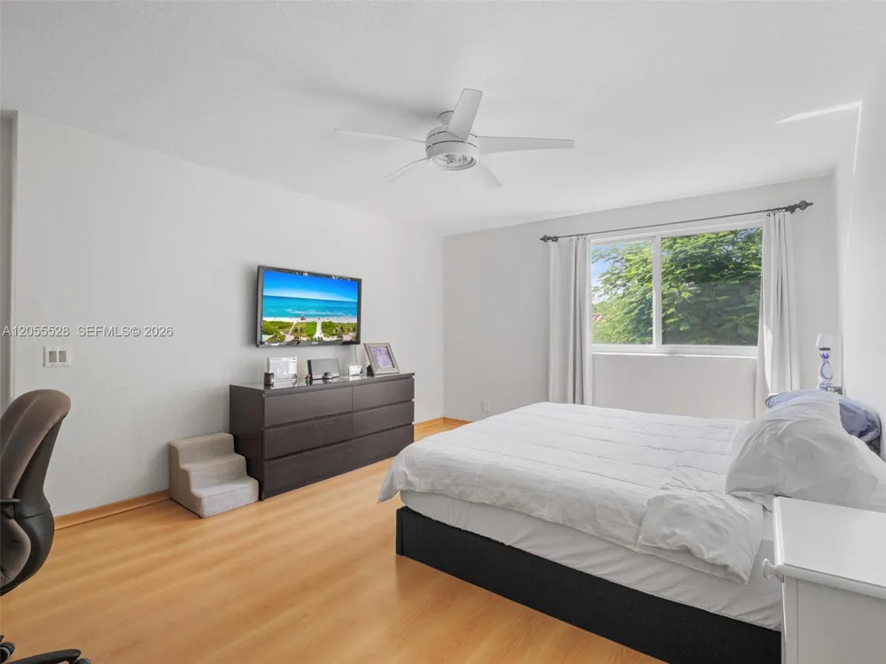 462 Fishtail Ter Weston, FL 33327