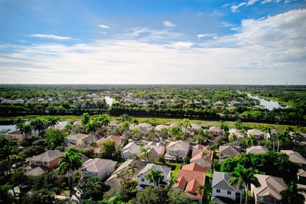 462 Fishtail Ter Weston, FL 33327