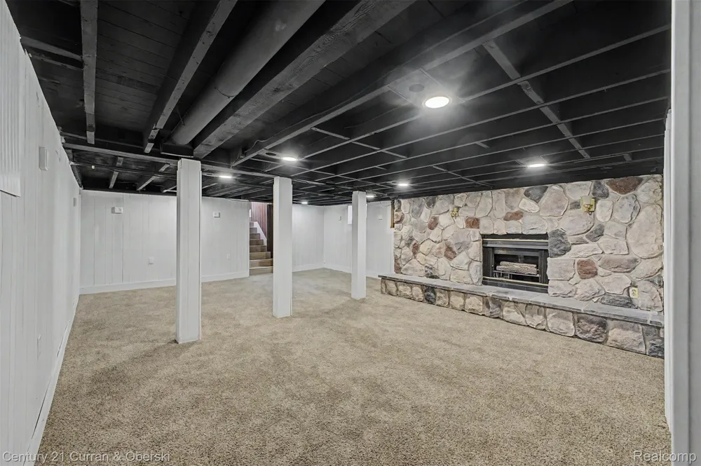 17875 Beck Road Northville Township, MI 48168
