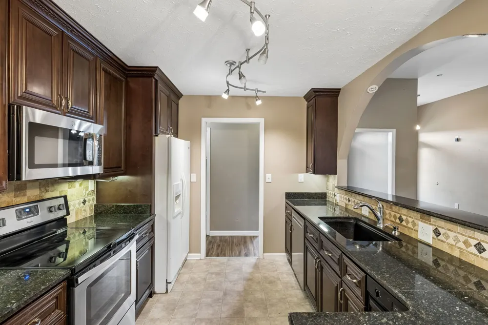 256 Dixie Ln Pleasant View, TN 37146