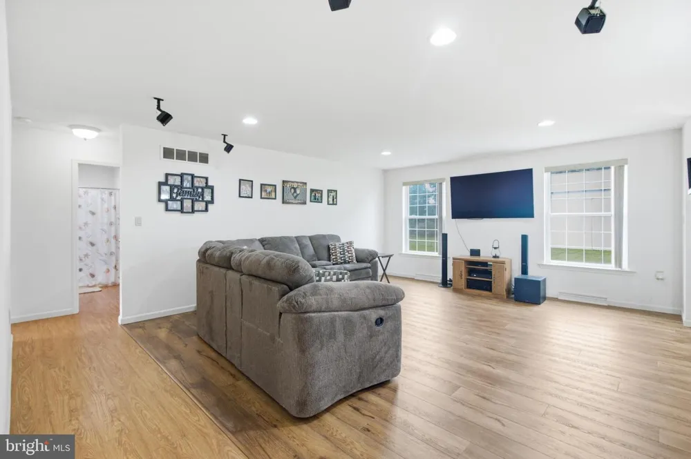 2816 BALD EAGLE PIKE Tyrone, PA 16686