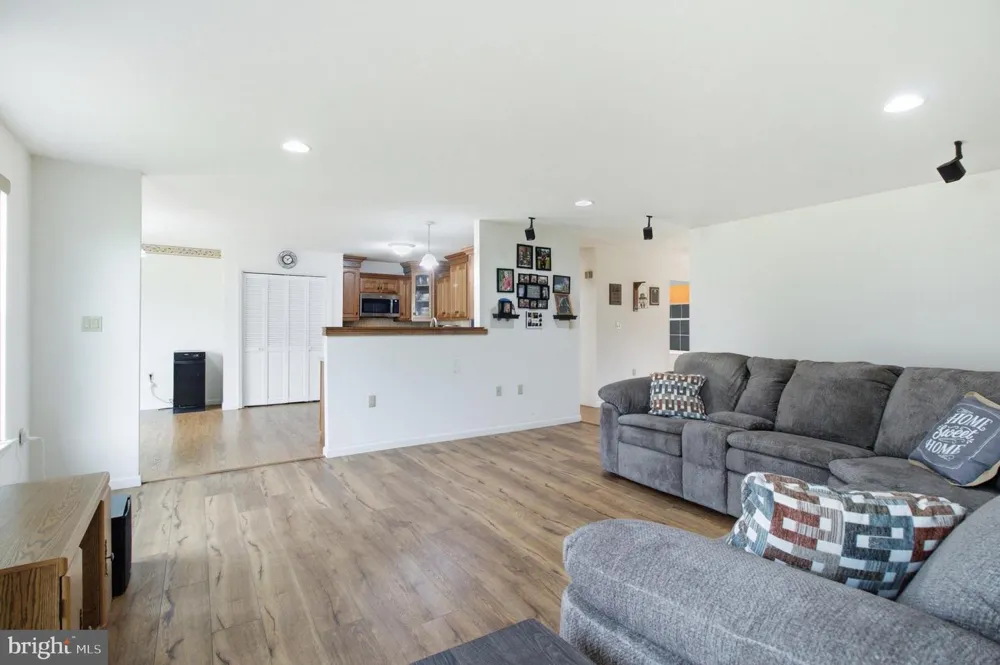 2816 BALD EAGLE PIKE Tyrone, PA 16686
