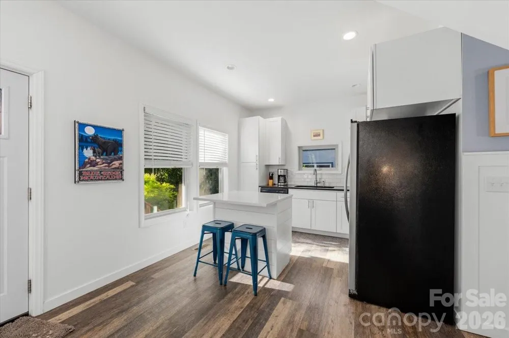 109 Portmanvilla Road Black Mountain, NC 28711