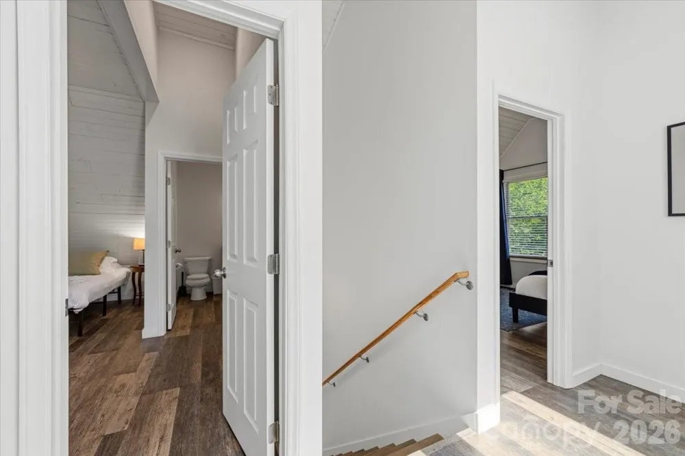 109 Portmanvilla Road Black Mountain, NC 28711