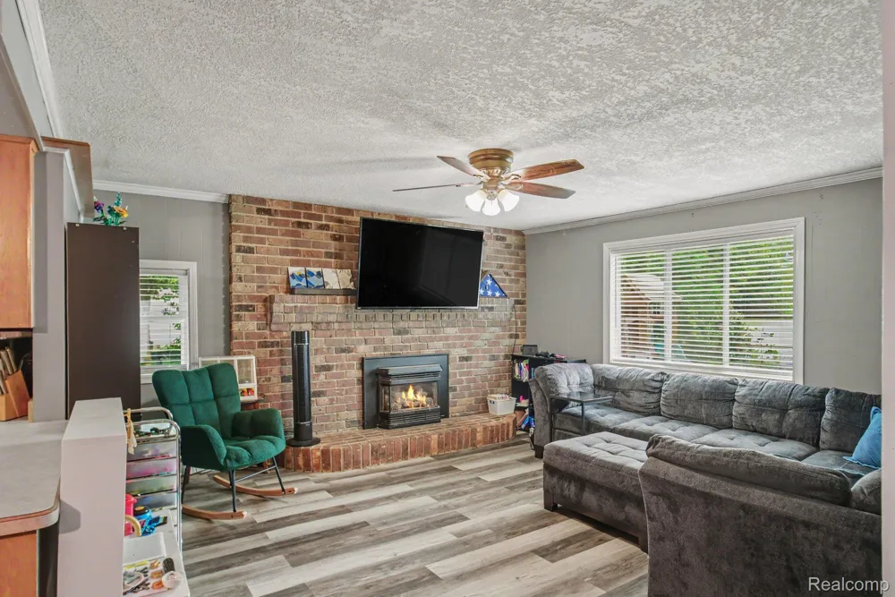 4425 Crampton Circle Genesee Charter Township, MI 48506
