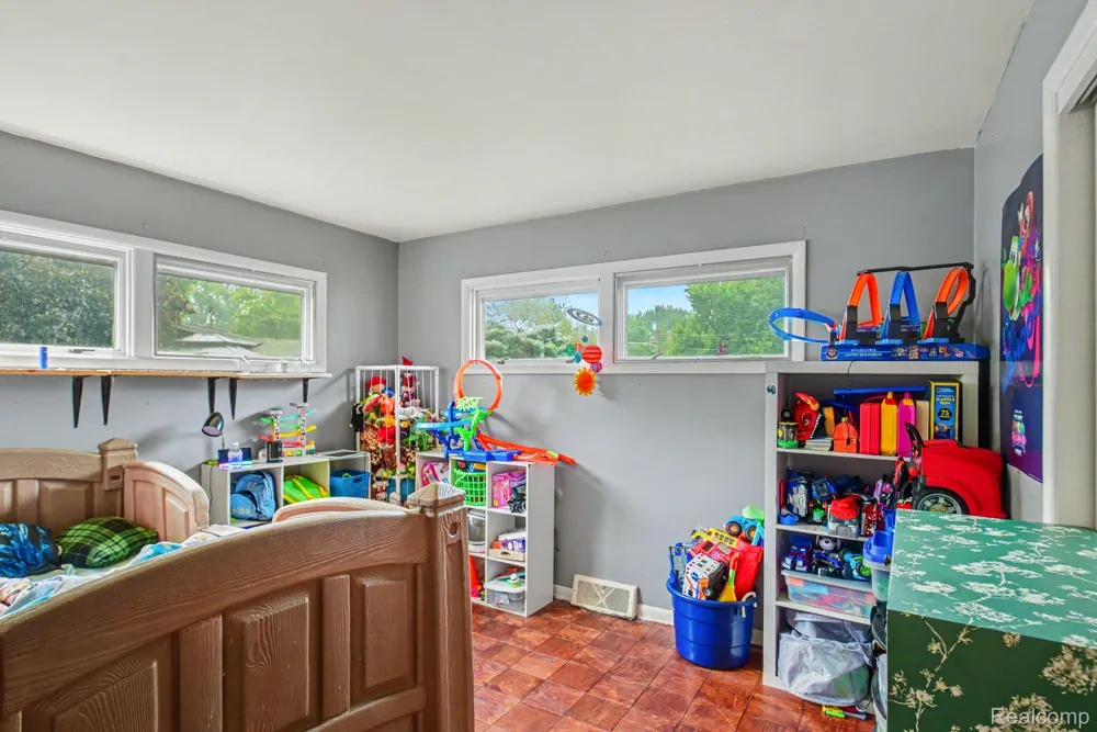 4425 Crampton Circle Genesee Charter Township, MI 48506