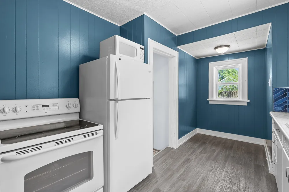 Gilkison Avenue Kalamazoo Charter Township, MI 49006