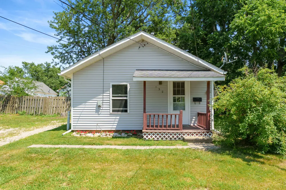 Gilkison Avenue Kalamazoo Charter Township, MI 49006