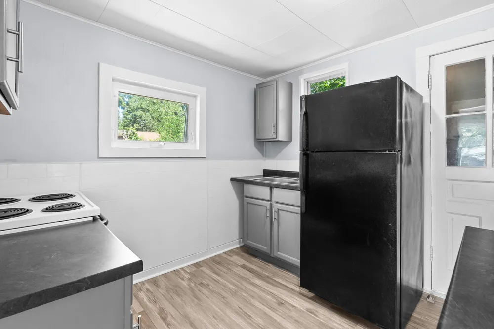 Gilkison Avenue Kalamazoo Charter Township, MI 49006