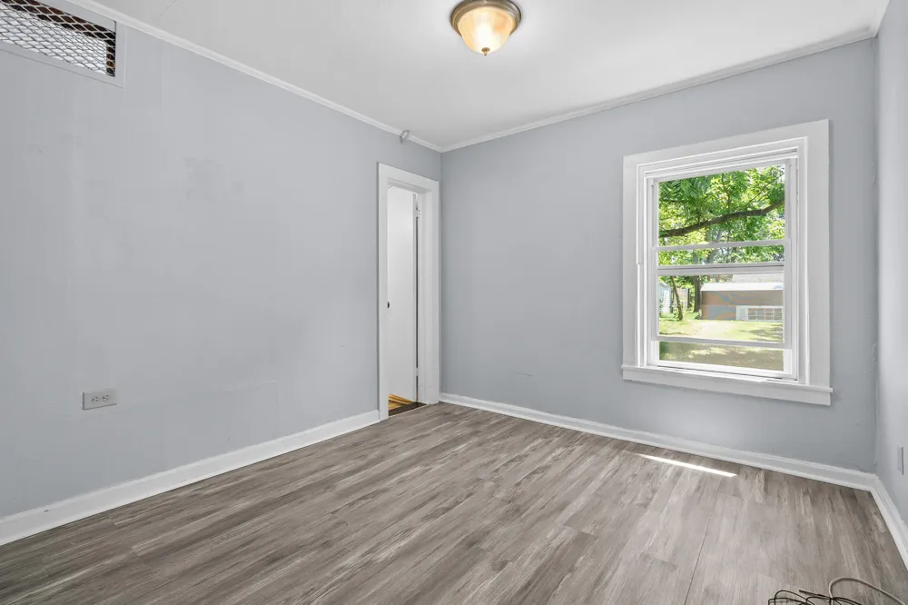 Gilkison Avenue Kalamazoo Charter Township, MI 49006
