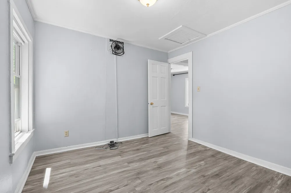 Gilkison Avenue Kalamazoo Charter Township, MI 49006