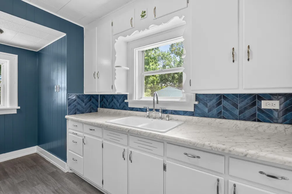 Gilkison Avenue Kalamazoo Charter Township, MI 49006