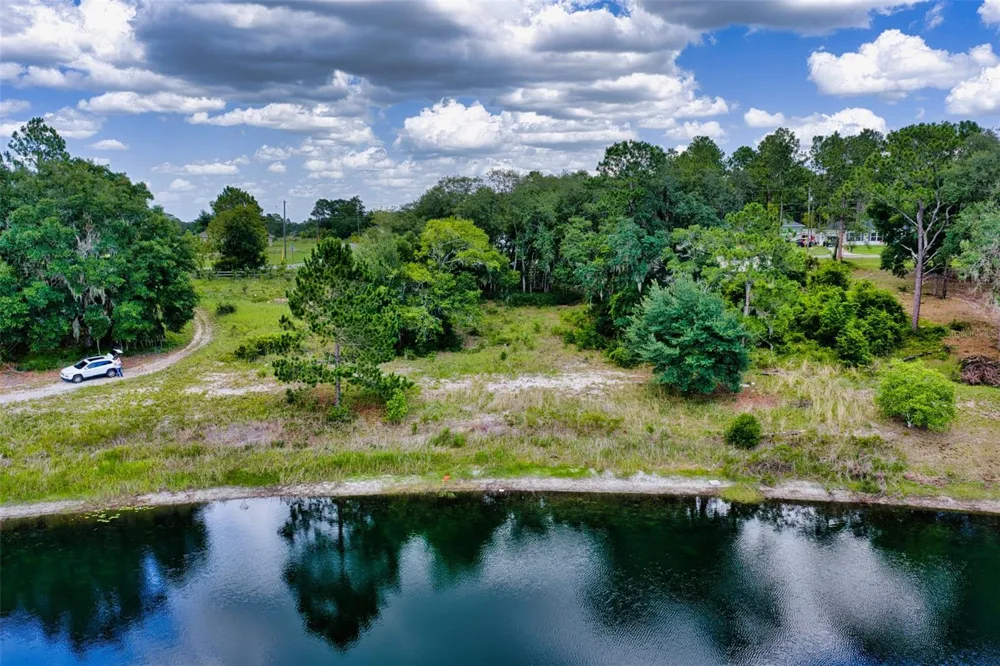 MALAUKA LOOP Ocklawaha, FL 32179