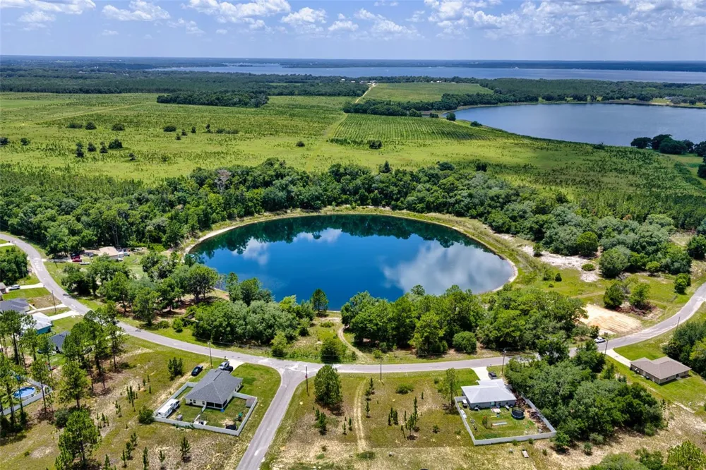 MALAUKA LOOP Ocklawaha, FL 32179