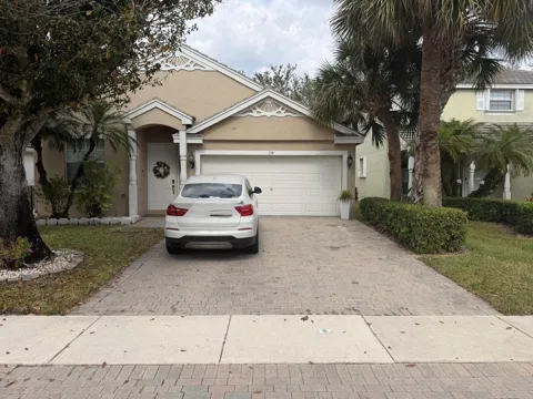 159 Berenger Walk