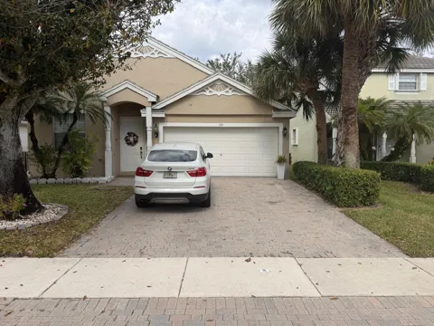 159 Berenger Walk