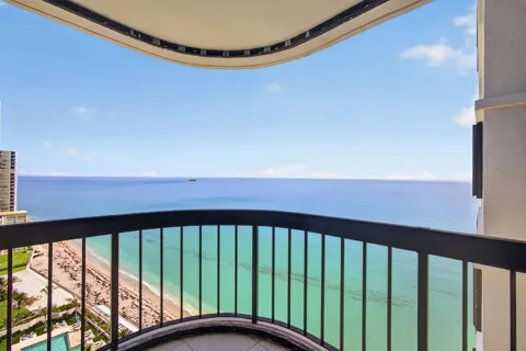 5380 OCEAN DRIVE #19F