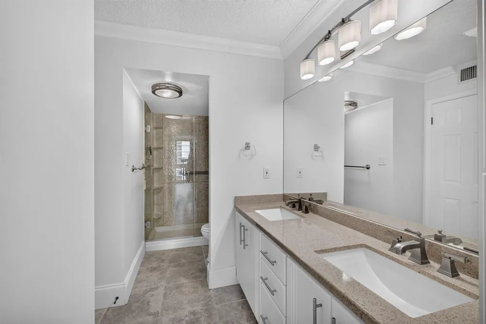 5380 OCEAN DRIVE #19F Singer Island, FL 33404