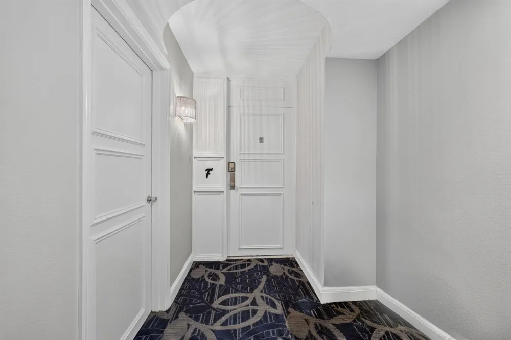 5380 OCEAN DRIVE #19F Singer Island, FL 33404