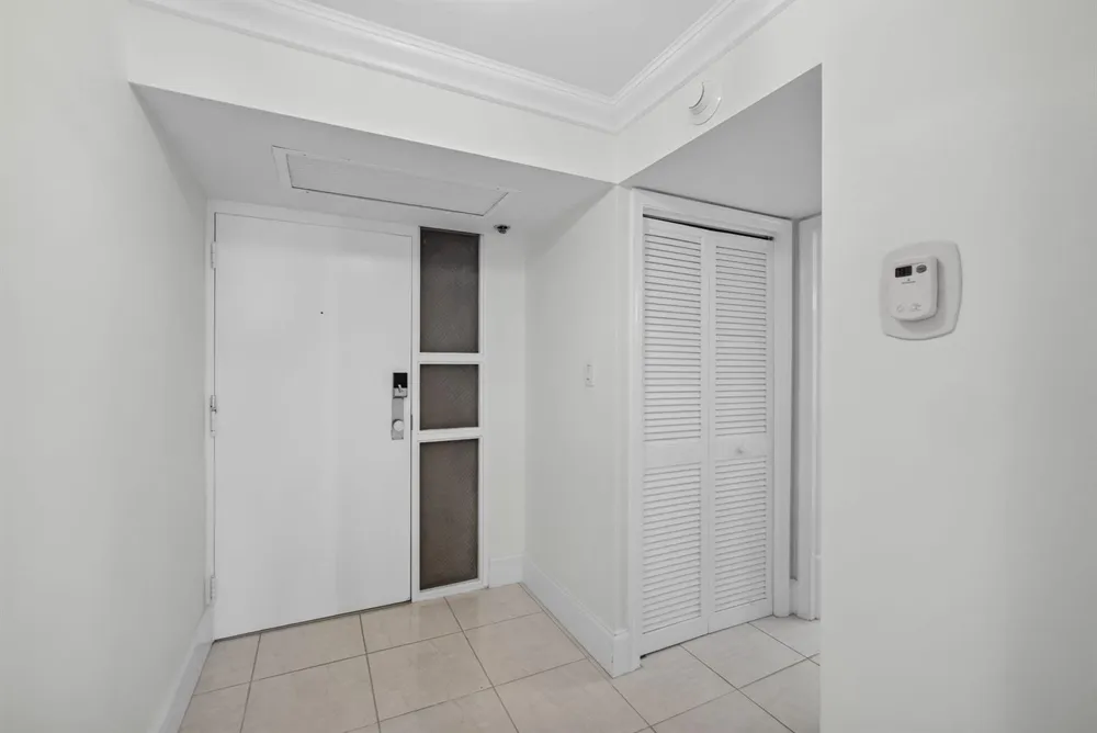 5380 OCEAN DRIVE #19F Singer Island, FL 33404