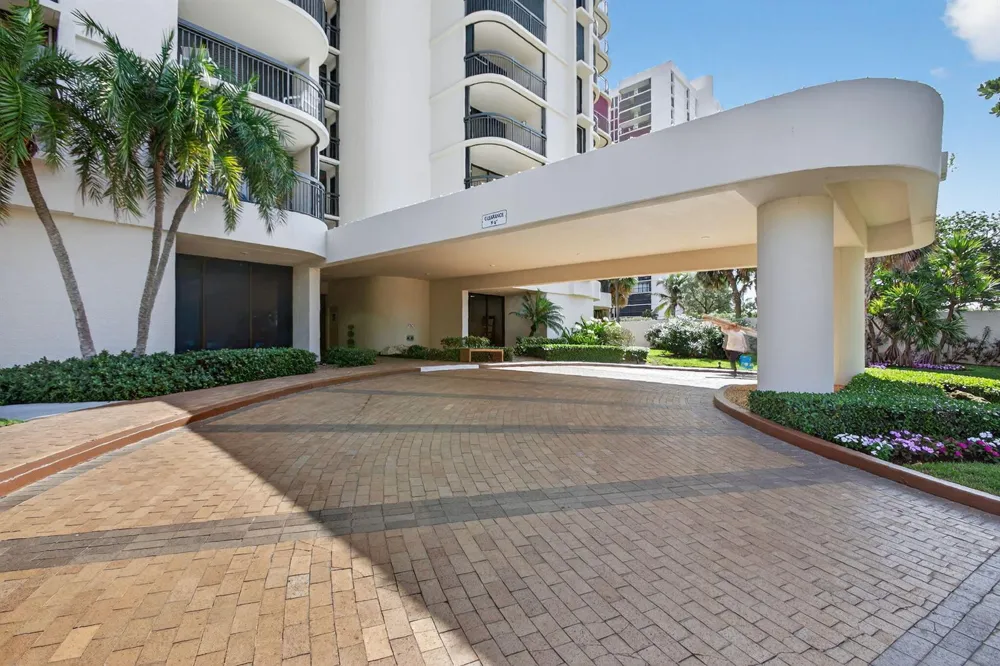 5380 OCEAN DRIVE #19F Singer Island, FL 33404