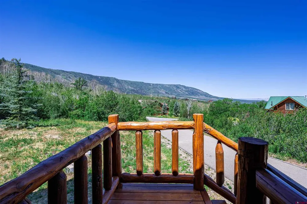 395 powder Ridge Circle Mesa, CO 81643