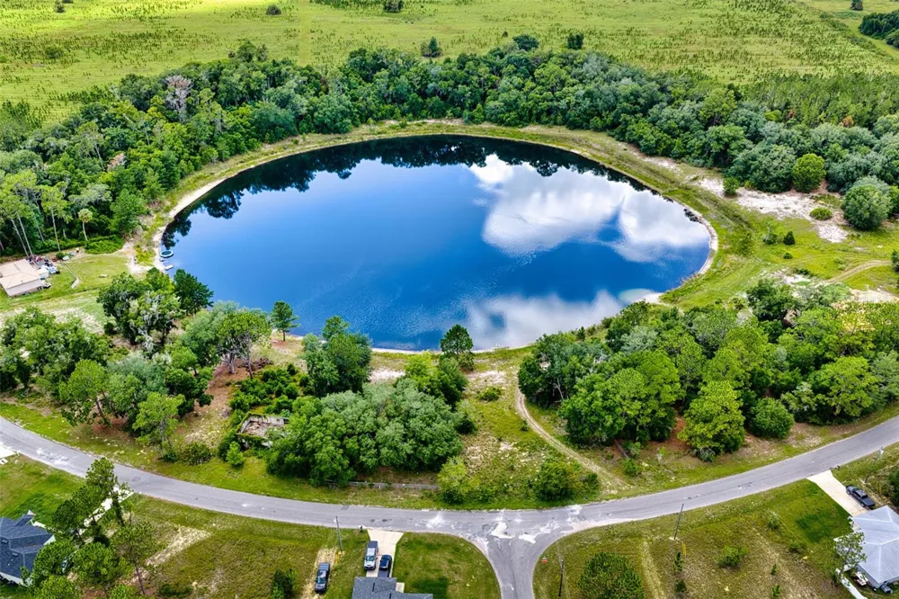 MALAUKA LOOP Ocklawaha, FL 32179