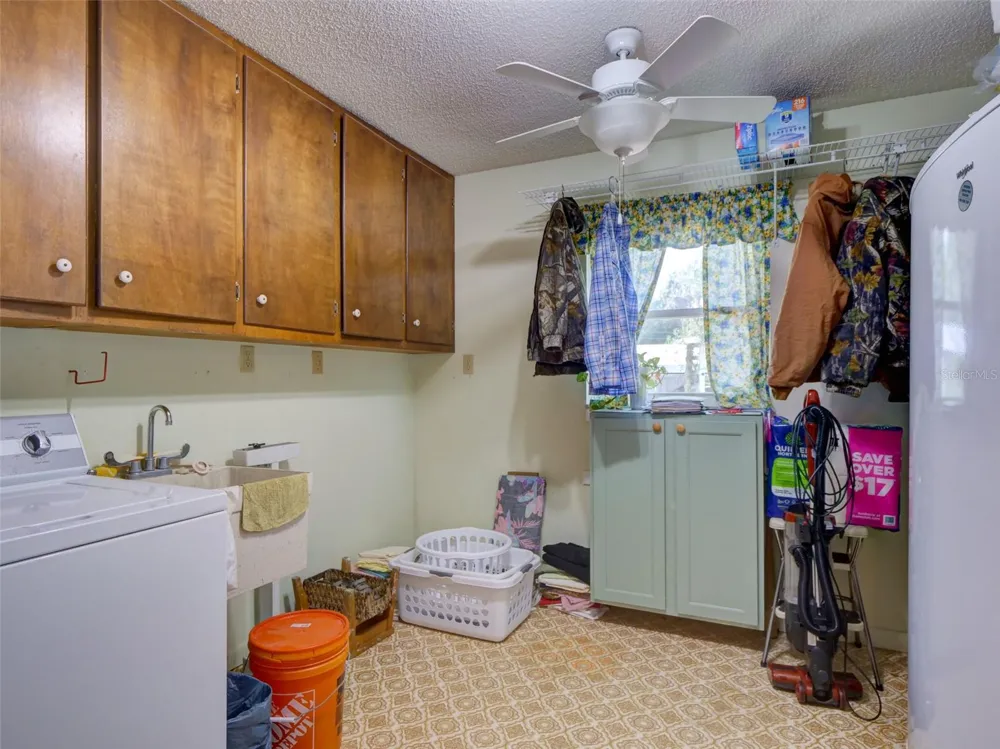 314 YORK STREET Bushnell, FL 33513