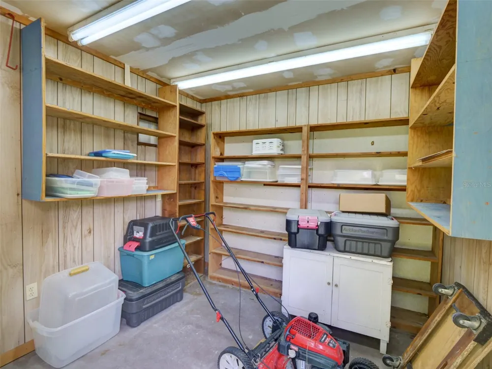 314 YORK STREET Bushnell, FL 33513