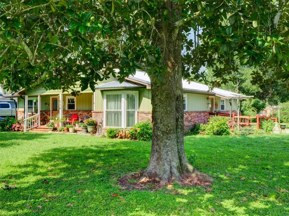314 YORK STREET Bushnell, FL 33513