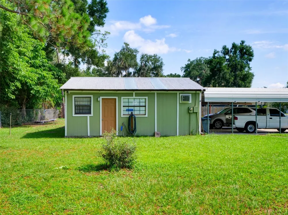 314 YORK STREET Bushnell, FL 33513