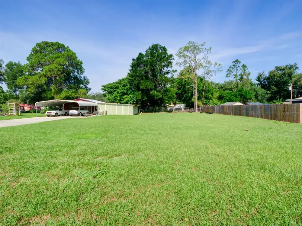 314 YORK STREET Bushnell, FL 33513