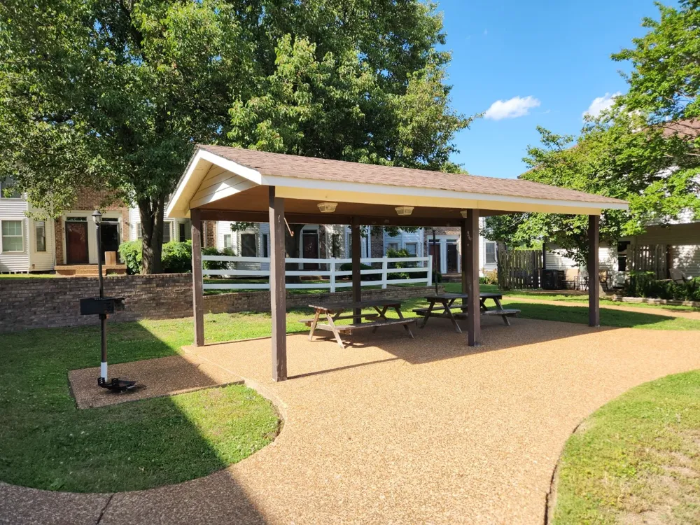 250 Sanders Ferry Rd #49 Hendersonville, TN 37075