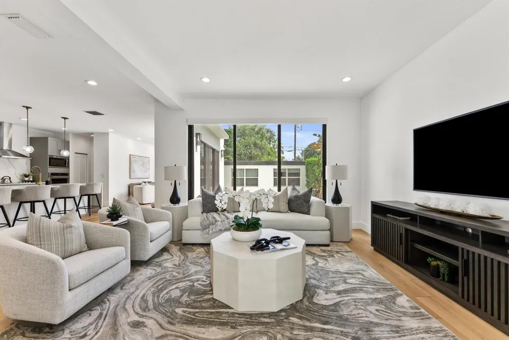 509 38th Street West Palm Beach, FL 33407