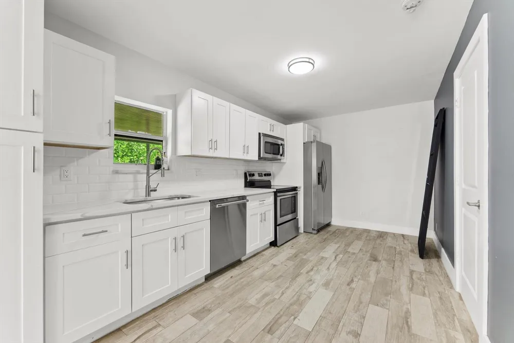 509 38th Street West Palm Beach, FL 33407