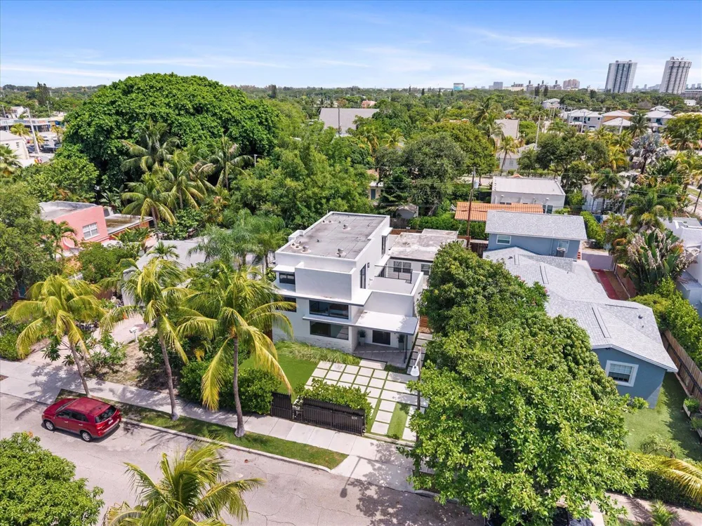 509 38th Street West Palm Beach, FL 33407