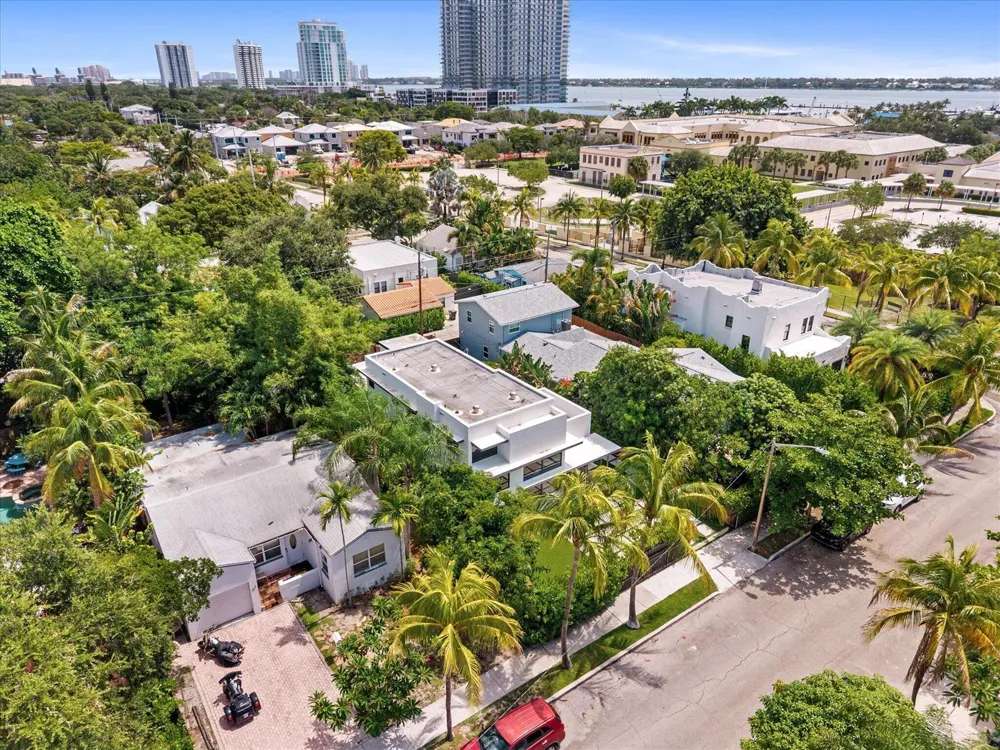 509 38th Street West Palm Beach, FL 33407