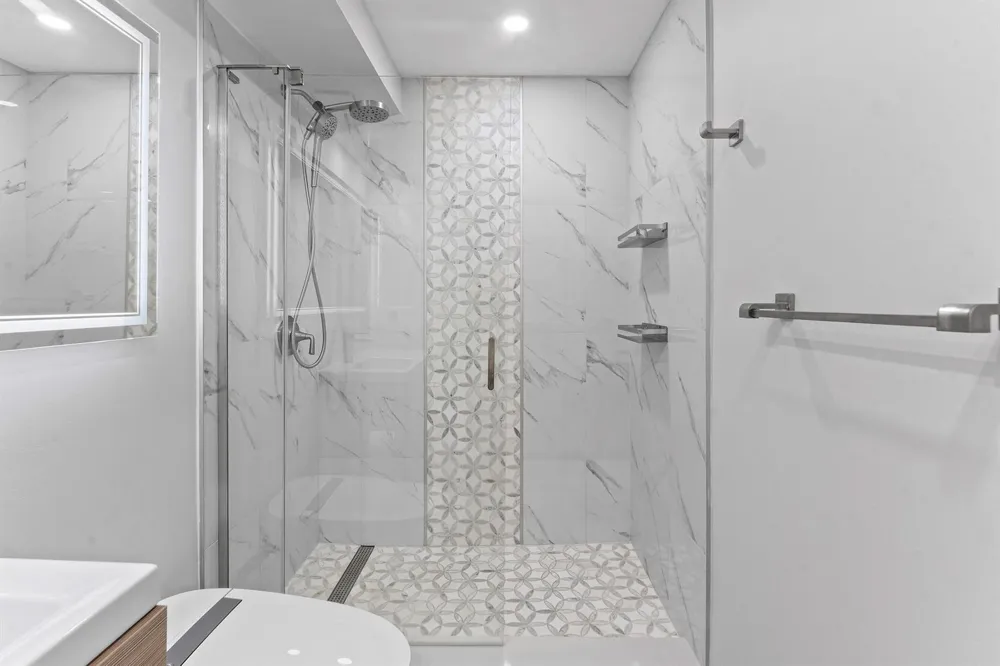 108 Paradise Harbour Boulevard #107 North Palm Beach, FL 33408