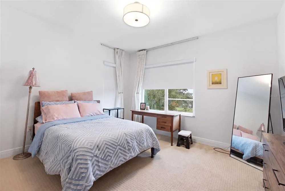 6921 ARNOLDSON STREET Orlando, FL 32827