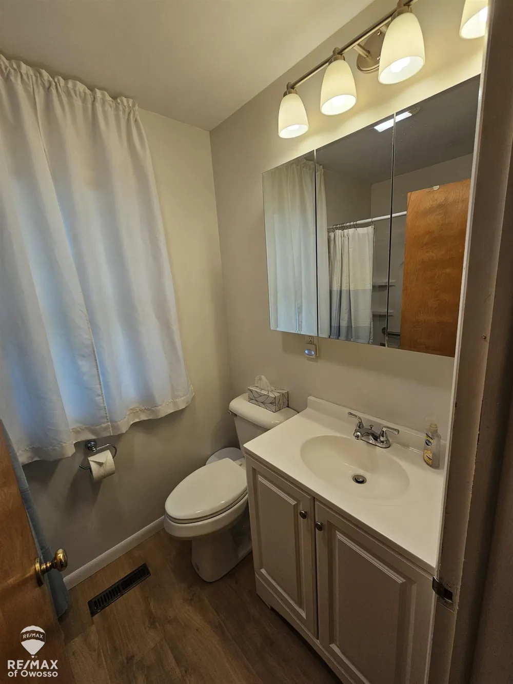 519 Moore Street Owosso City, MI 48867