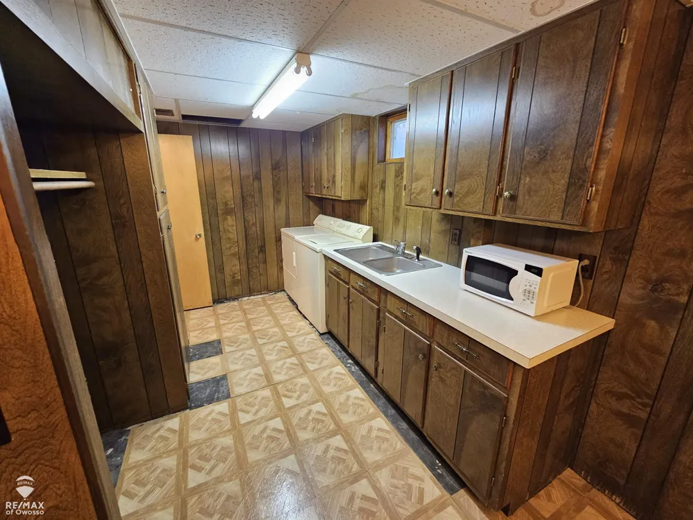 519 Moore Street Owosso City, MI 48867