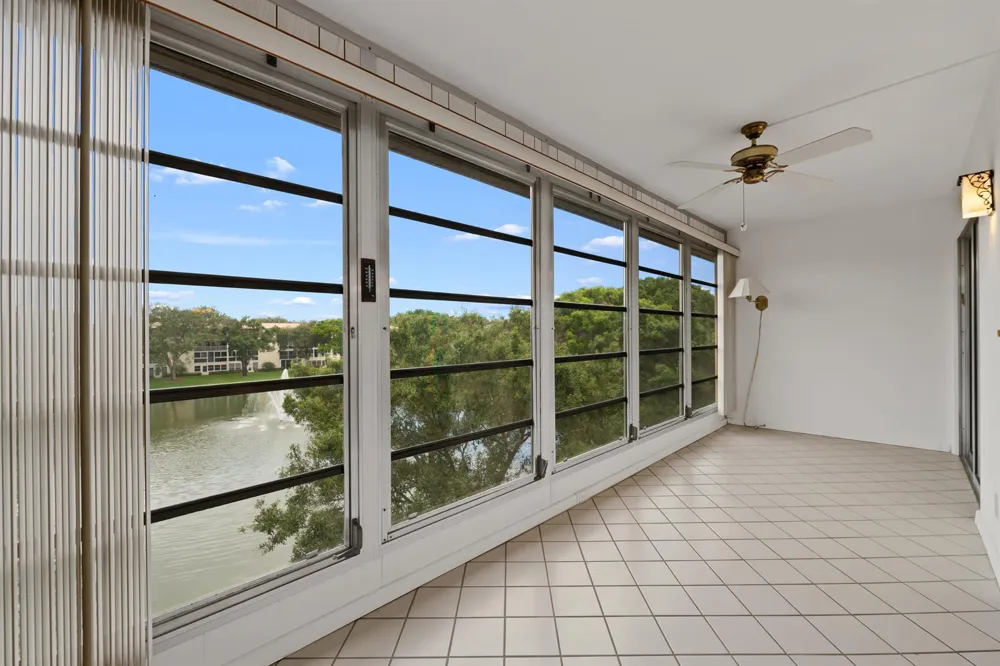 2202 LUCAYA Bend #D4 Coconut Creek, FL 33066