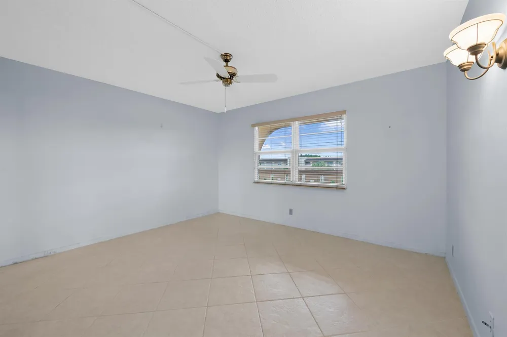2202 LUCAYA Bend #D4 Coconut Creek, FL 33066