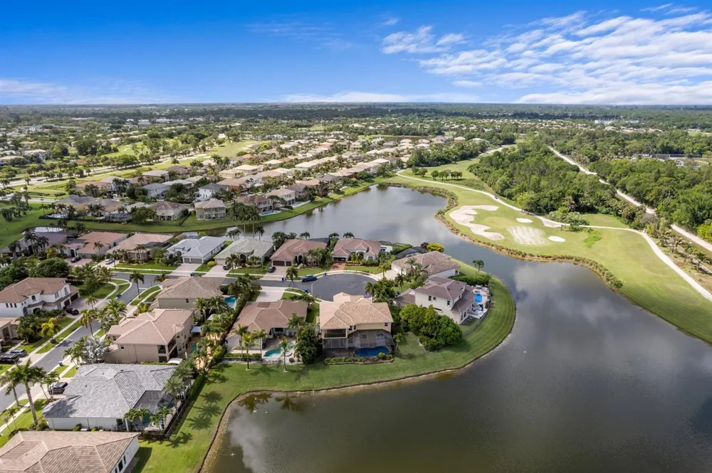 2643 Arbor Lane Royal Palm Beach, FL 33411