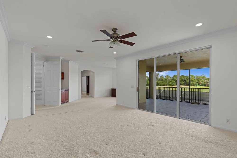 2643 Arbor Lane Royal Palm Beach, FL 33411