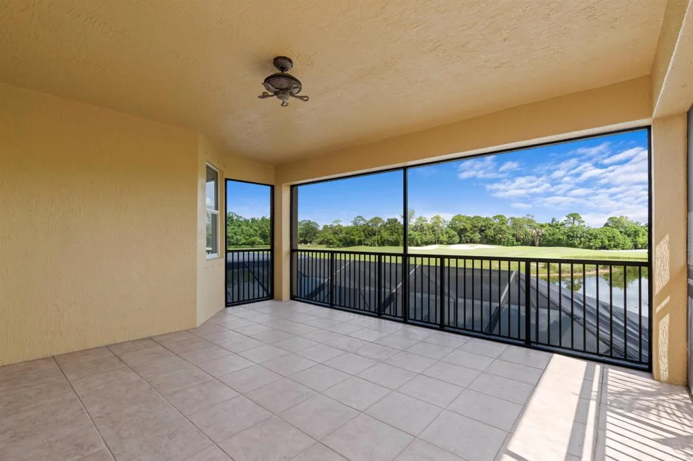 2643 Arbor Lane Royal Palm Beach, FL 33411