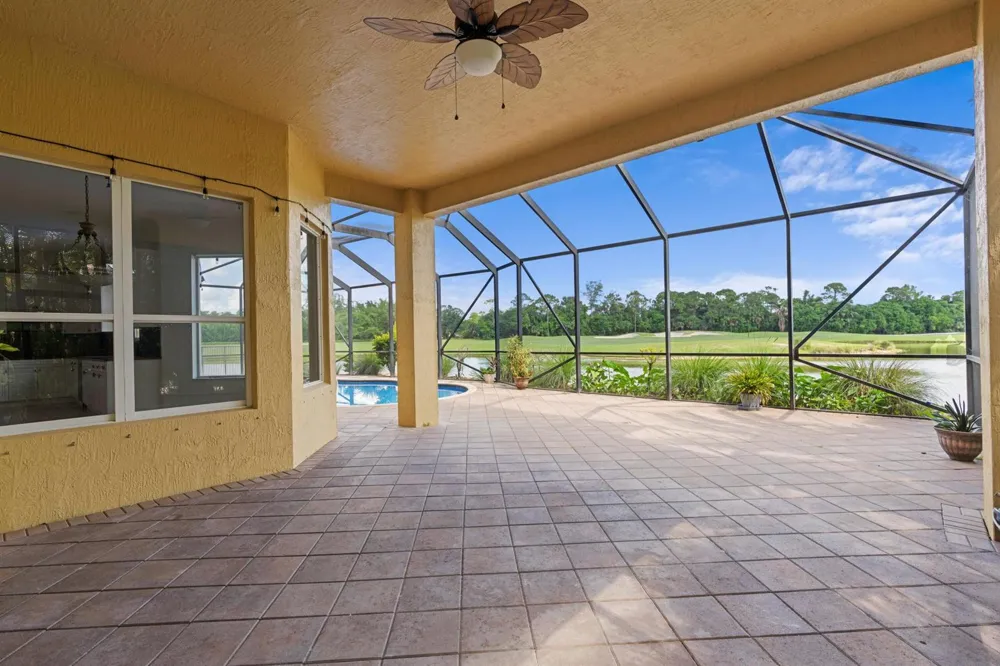 2643 Arbor Lane Royal Palm Beach, FL 33411