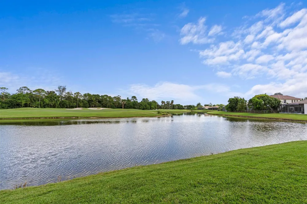 2643 Arbor Lane Royal Palm Beach, FL 33411