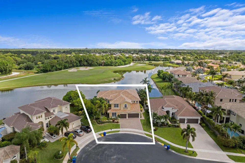 2643 Arbor Lane Royal Palm Beach, FL 33411